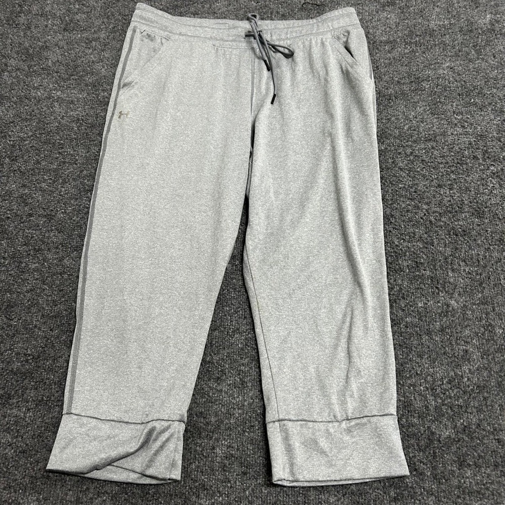 Under Armour Capri Pants Womens Size L Gray HeatGear Loose Fit Athletic Crop